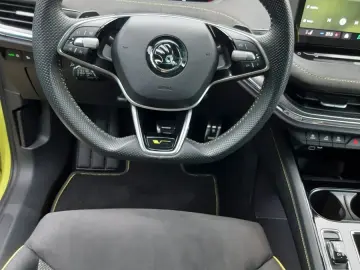 SKODA Enyaq RS Lounge