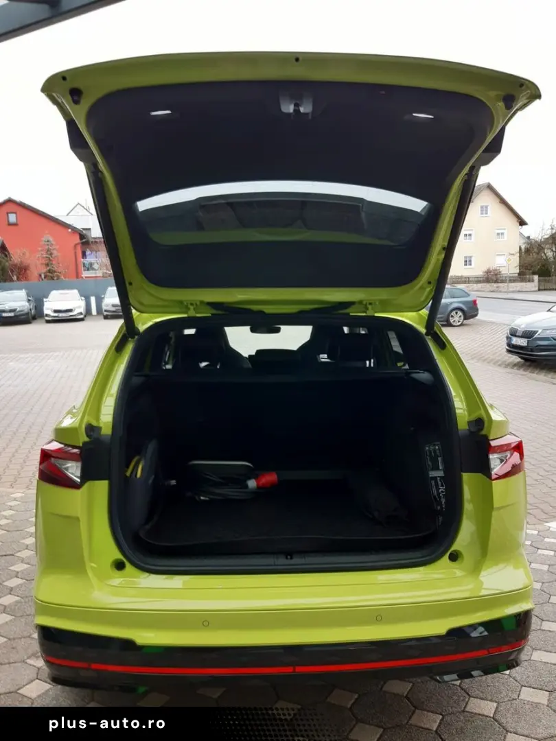 SKODA Enyaq RS Lounge