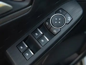 Ford Kuga 2.0 EcoBlue 4x4 Aut. TITANIUM