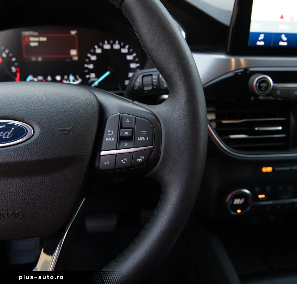 Ford Kuga 2.0 EcoBlue 4x4 Aut. TITANIUM