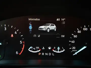 Ford Kuga 2.0 EcoBlue 4x4 Aut. TITANIUM