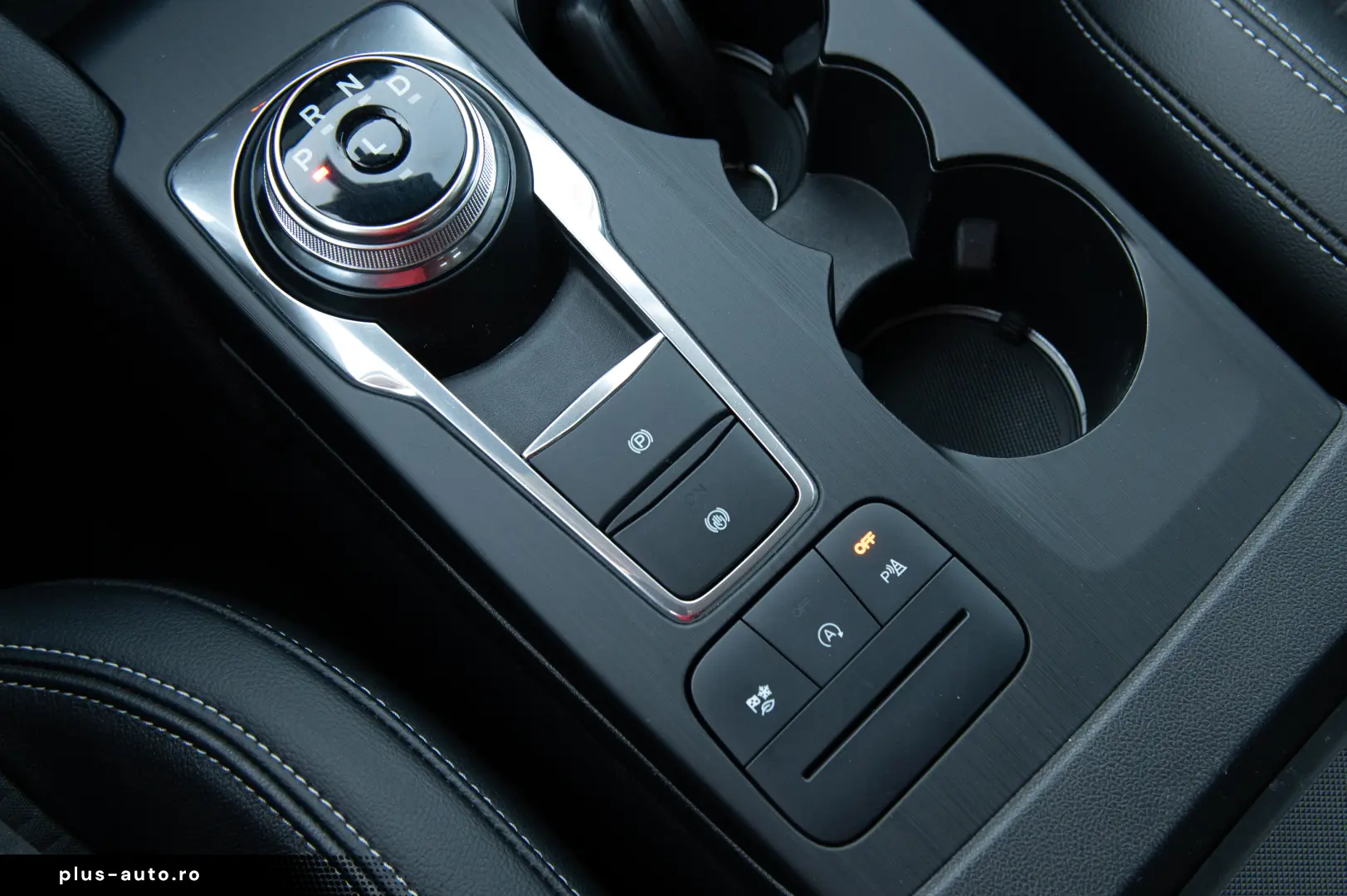 Ford Kuga 2.0 EcoBlue 4x4 Aut. TITANIUM