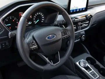 Ford Kuga 2.0 EcoBlue 4x4 Aut. TITANIUM