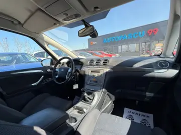 Ford S-Max 2.0 TDCi Titanium 7 LOCURI