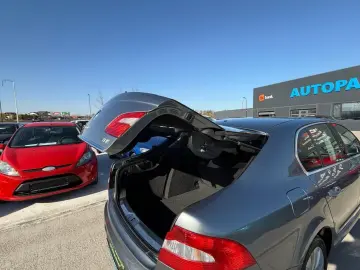 Skoda Superb 2.0 TDI Elegance