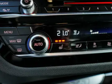 BMW X3 2.0 diesel 190cp XDrive