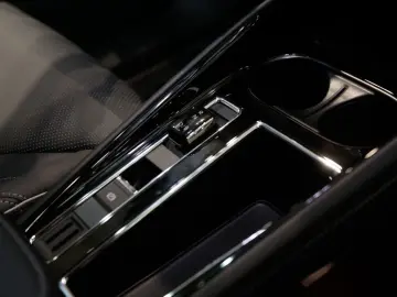 SKODA ENYAQ RS Coupe Suite 4x4 AHK Canton