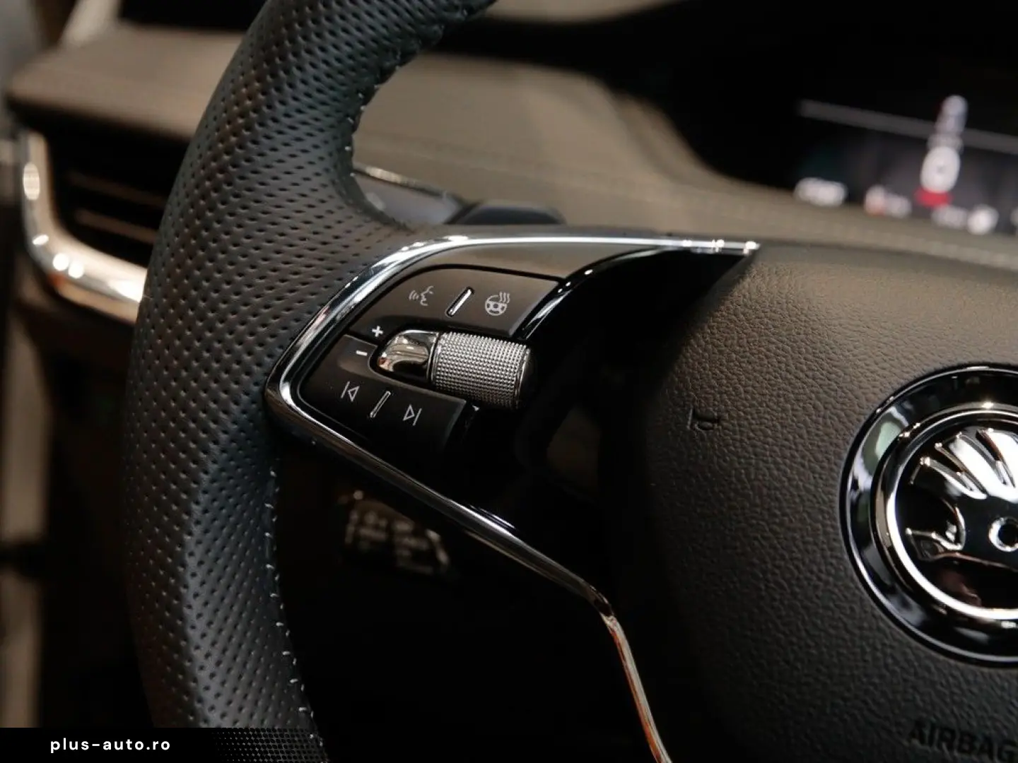 SKODA ENYAQ RS Coupe Suite 4x4 AHK Canton