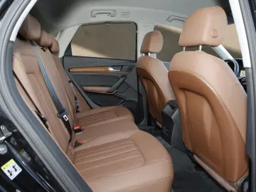 AUDI Q5 Sportback 40 TDI quattro S line STHZ Navi VC