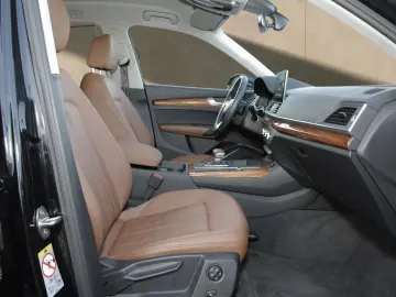 AUDI Q5 Sportback 40 TDI quattro S line STHZ Navi VC