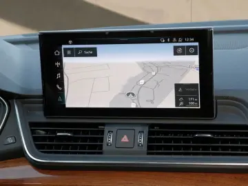 AUDI Q5 Sportback 40 TDI quattro S line STHZ Navi VC