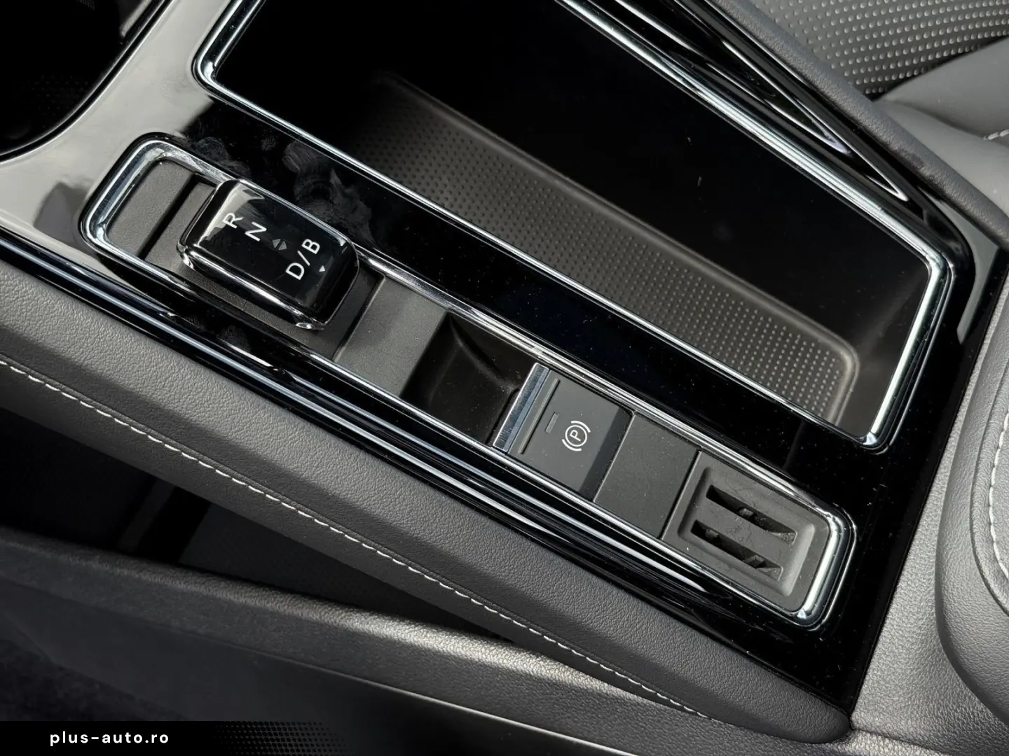 SKODA Enyaq Coupe iV RS 4x4 NAVI CANTON DCC