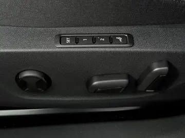 SKODA Enyaq Coupe iV RS 4x4 NAVI CANTON DCC