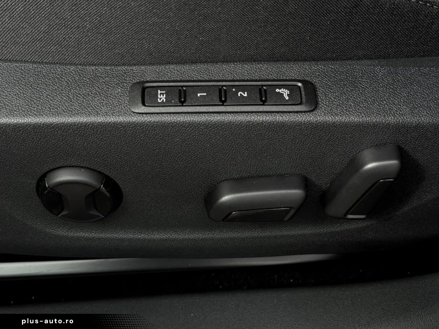 SKODA Enyaq Coupe iV RS 4x4 NAVI CANTON DCC