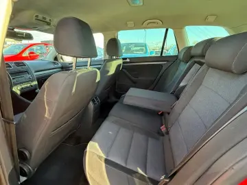 Volkswagen Golf VI 1.6 TDI Style Edition