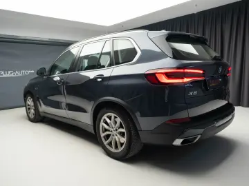 BMW X5 XDRIVE 45E