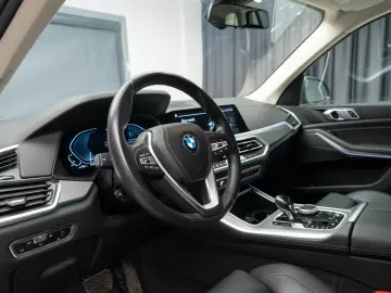 BMW X5 XDRIVE 45E