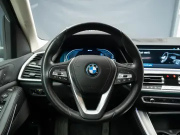 BMW X5 XDRIVE 45E