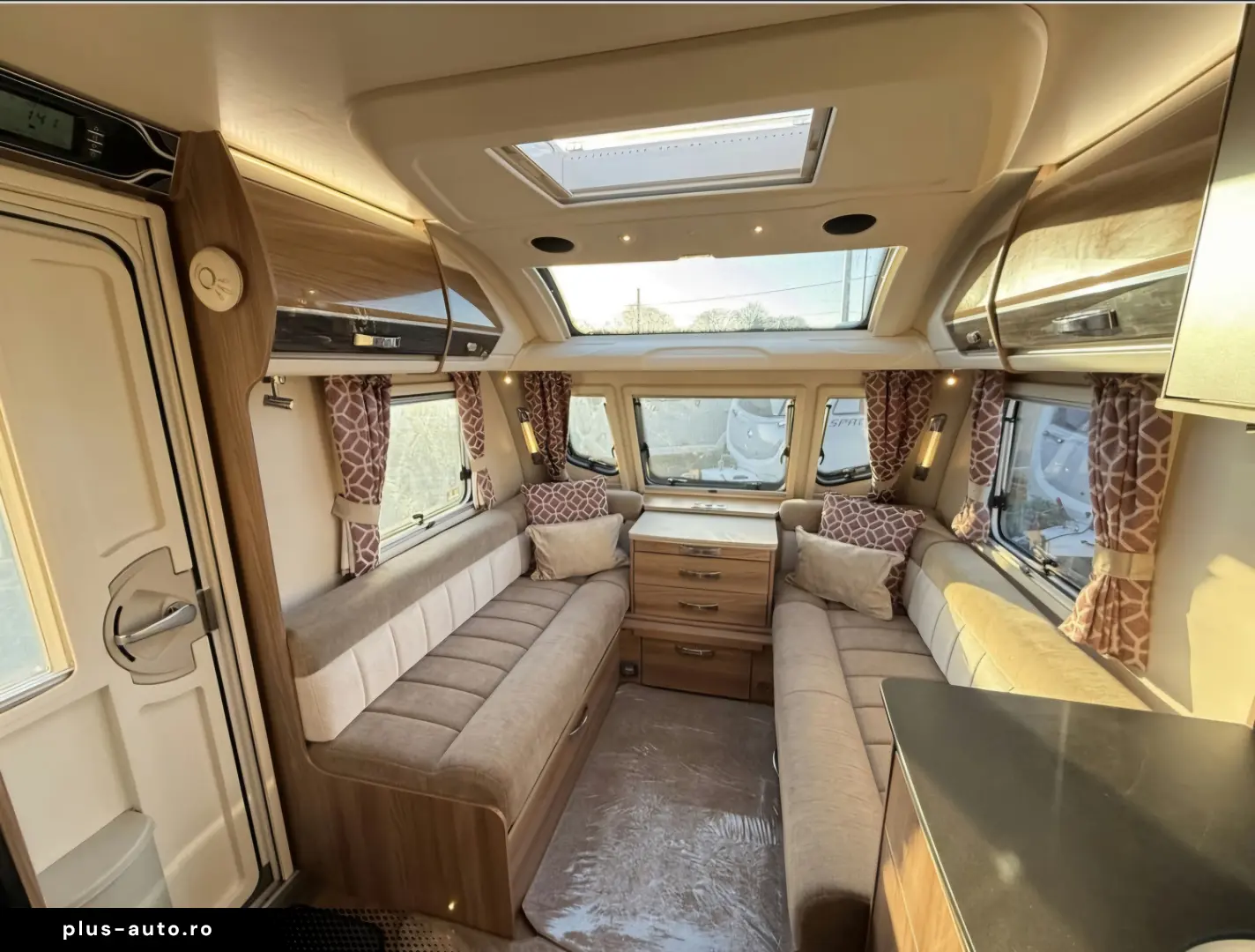 Altele Swift Conqueror 560