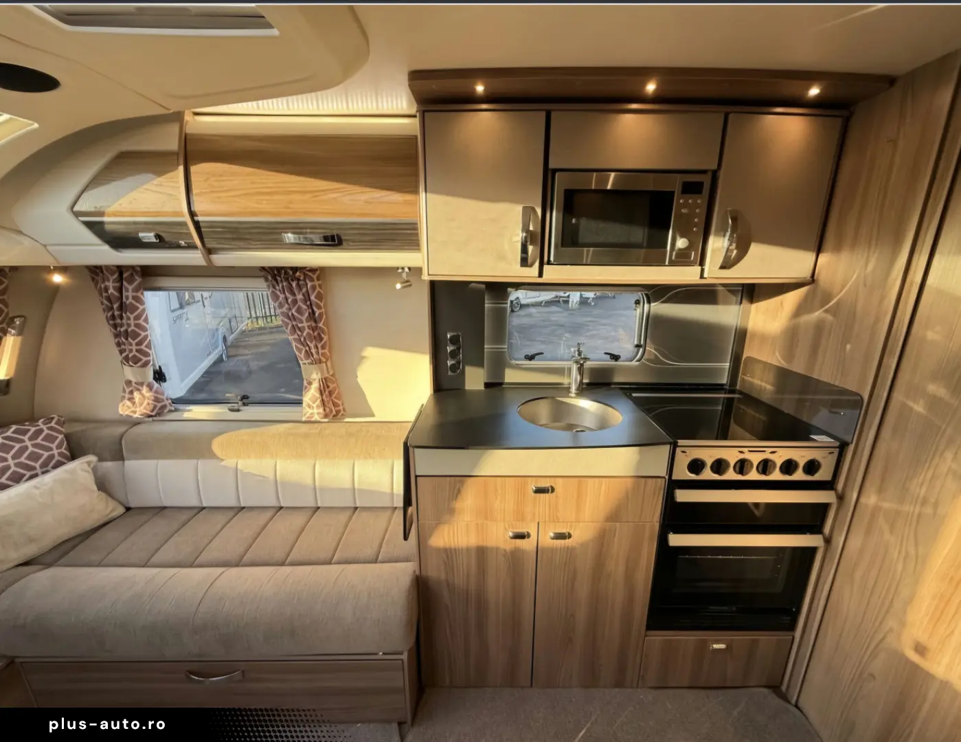 Altele Swift Conqueror 560