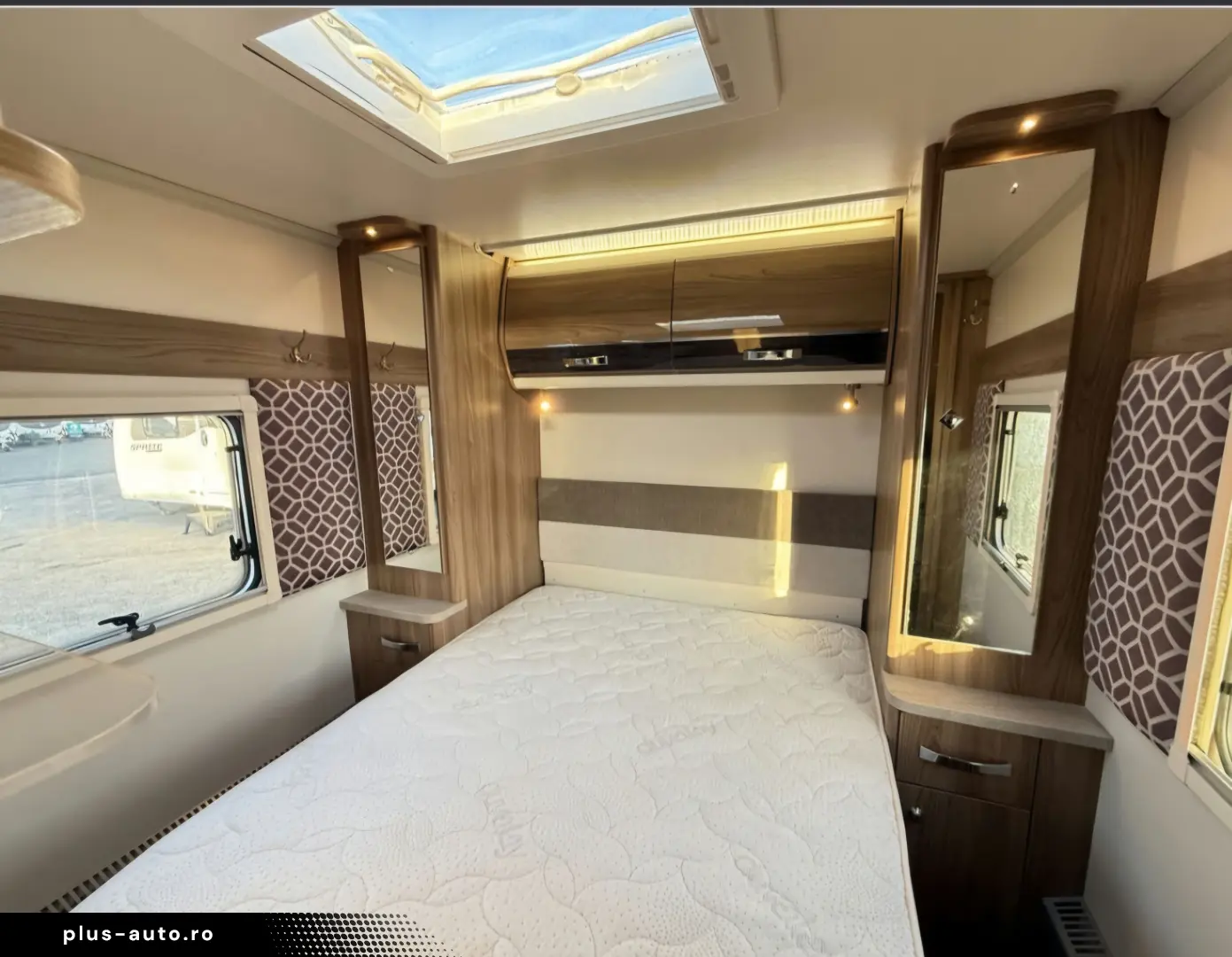 Altele Swift Conqueror 560