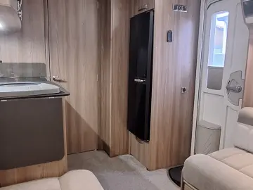 Altele Swift Conqueror 560