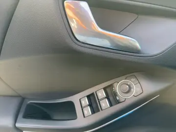 FORD Puma ST-Line X LED Navi Kamera Winterpaket