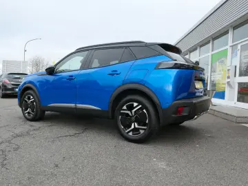 PEUGEOT Neuer 2008 GT Pure Tech AT8 130PS NAV SHZ LED