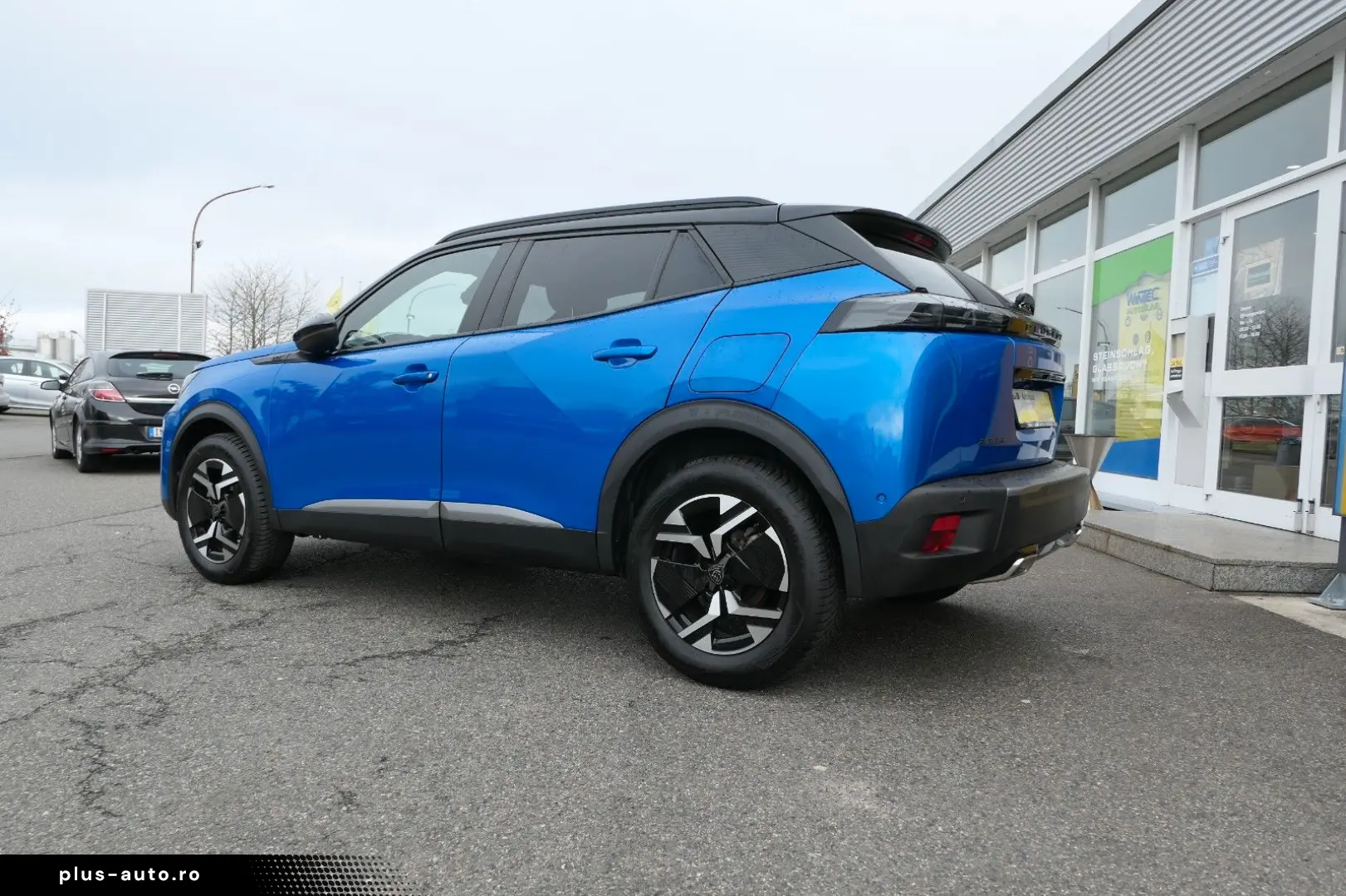 PEUGEOT Neuer 2008 GT Pure Tech AT8 130PS NAV SHZ LED