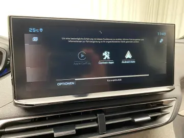 PEUGEOT 3008 GT 1.2 Automatik LED Soundsystem ACC
