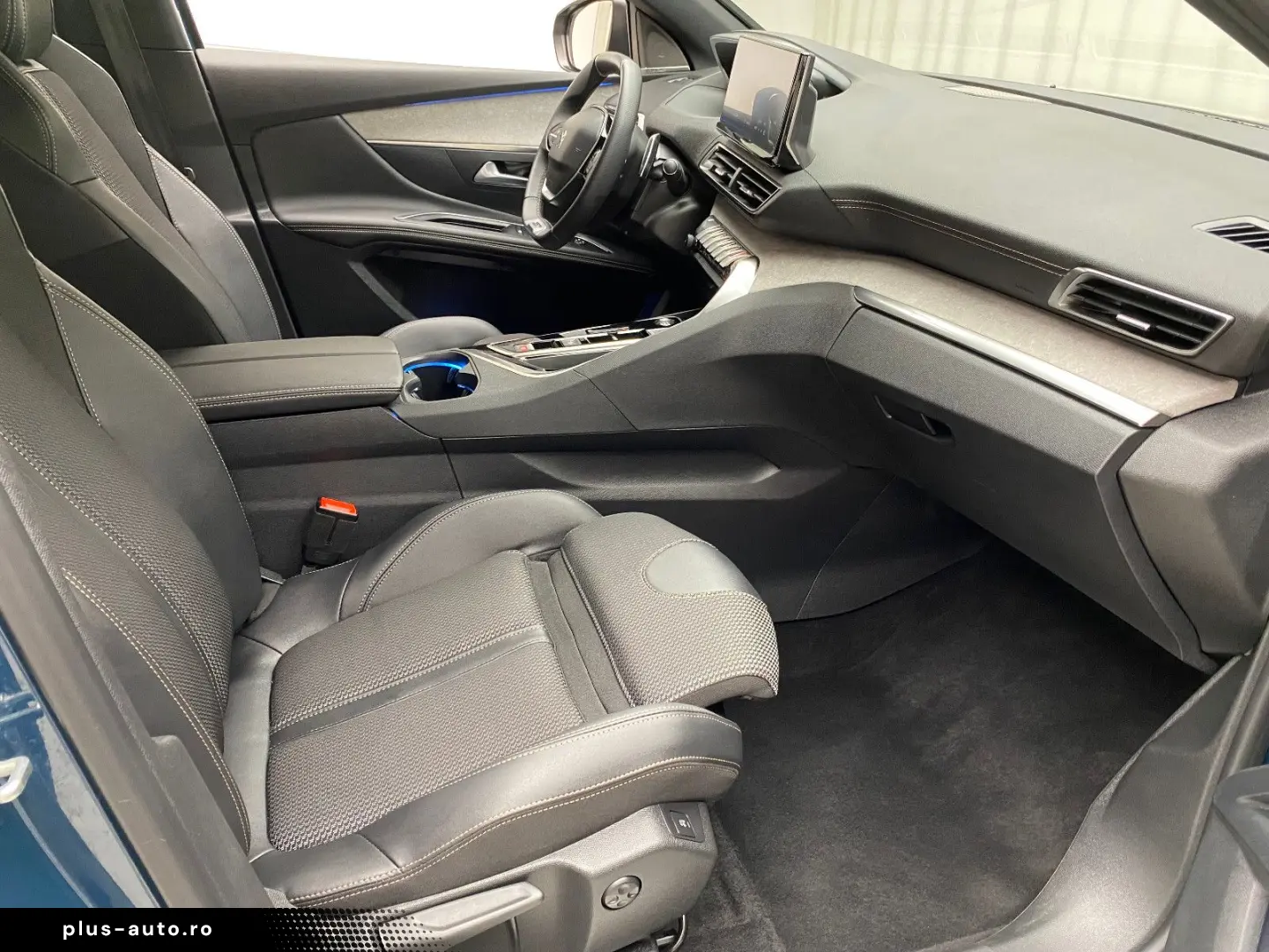 PEUGEOT 3008 GT 1.2 Automatik LED Soundsystem ACC