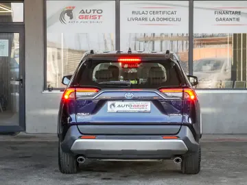 TOYOTA RAV4 2.5 hybrid Active