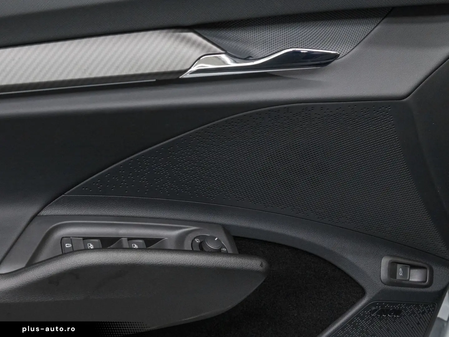 SKODA Enyaq Coupe iV RS 4x4 Suite AHK LM21 WÄRMEPUMPE