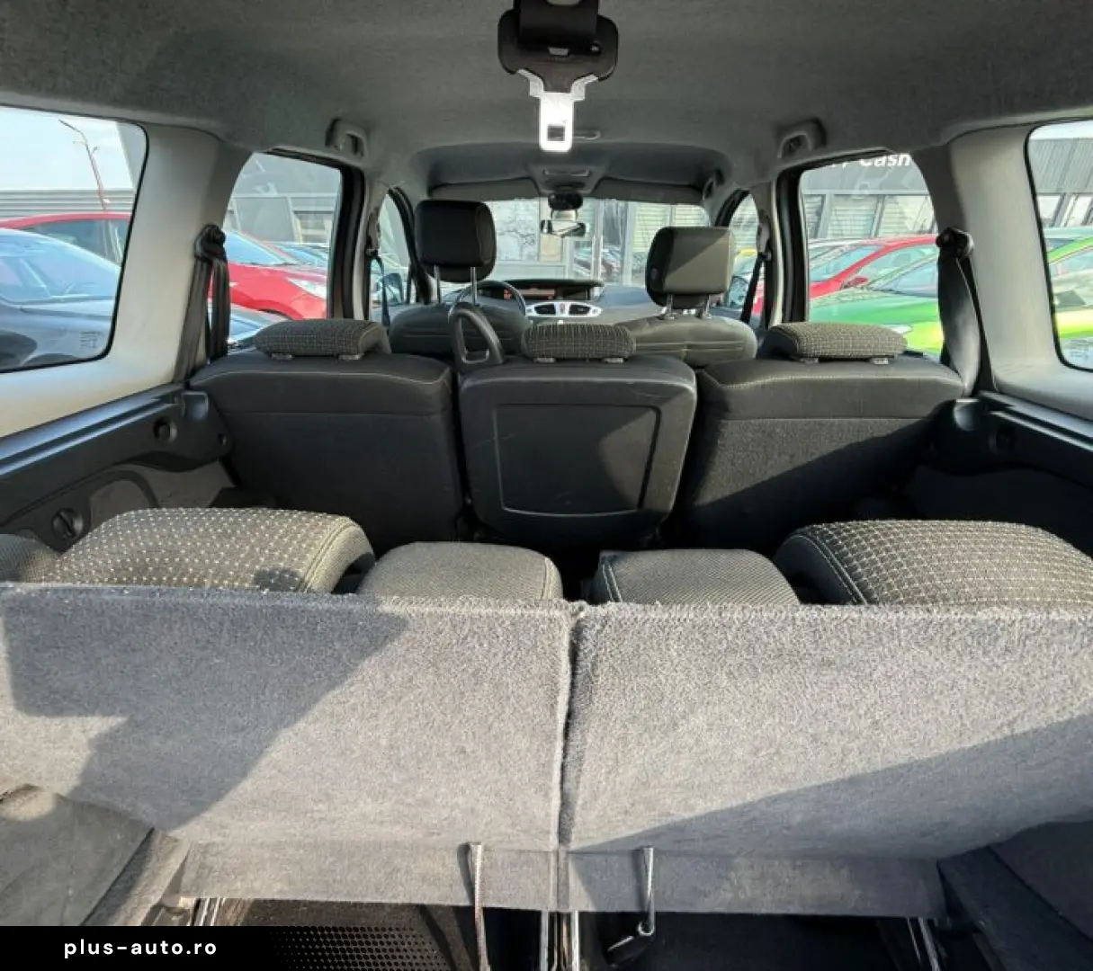 Renault Grand Scenic 1.5 dCi 7 LOCURI