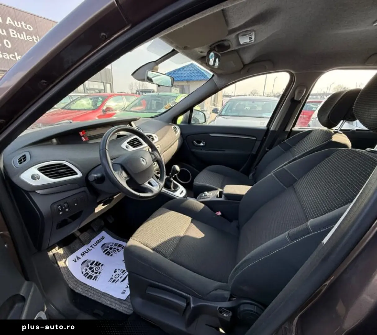 Renault Grand Scenic 1.5 dCi 7 LOCURI