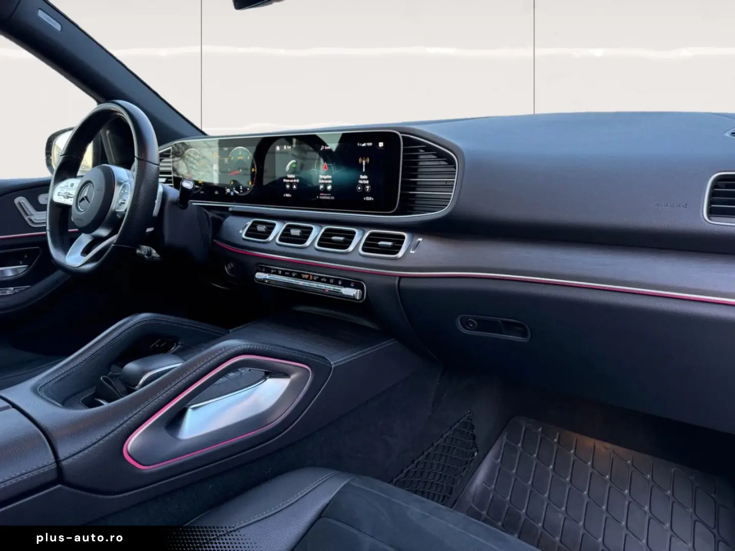 MERCEDES-BENZ GLE 400 d 4Matic AMG-Line LED AHK PANO&hellip;