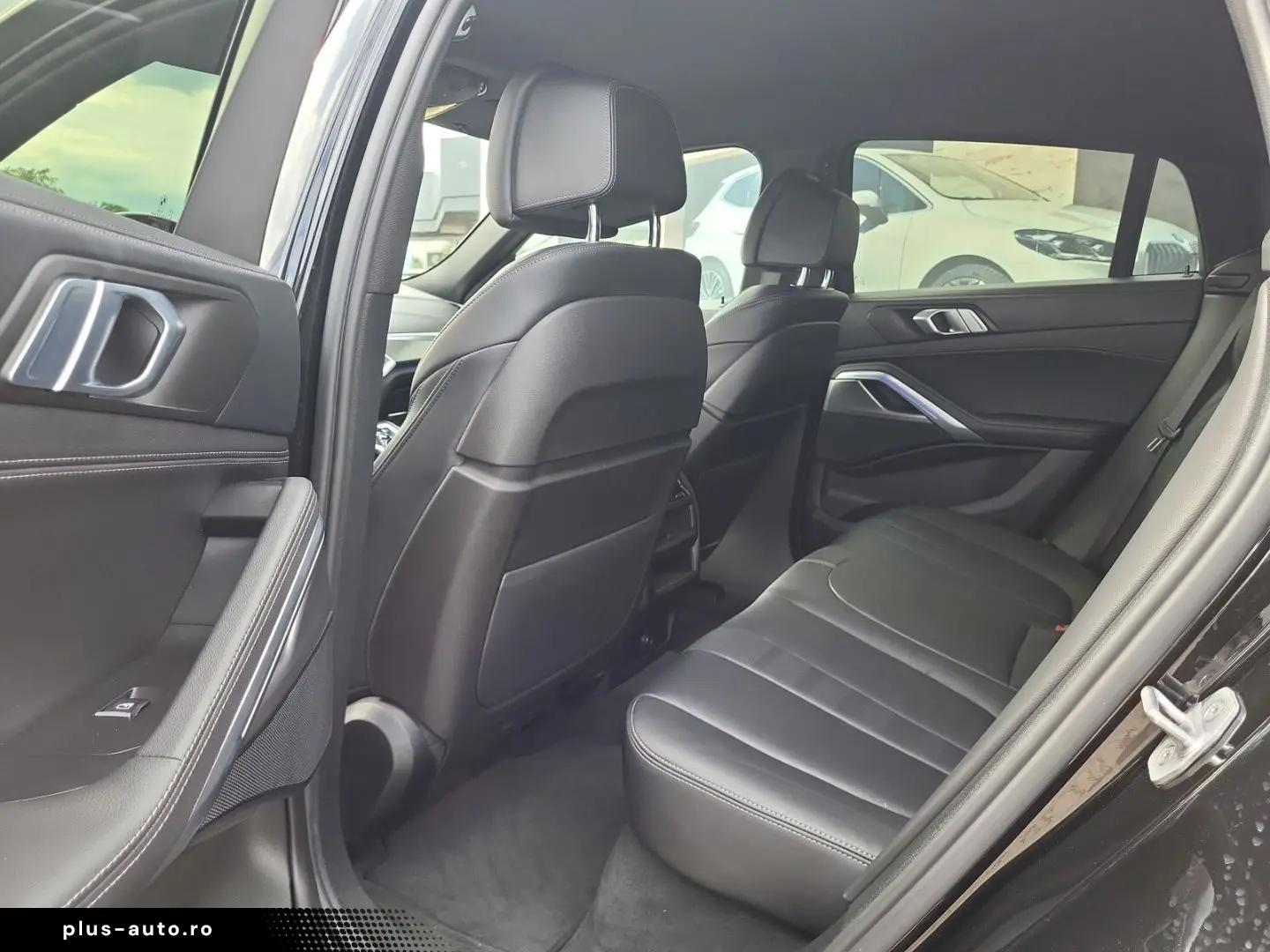 BMW X6 xDrive30d Sportpaket HUD AHK Navigation Leder