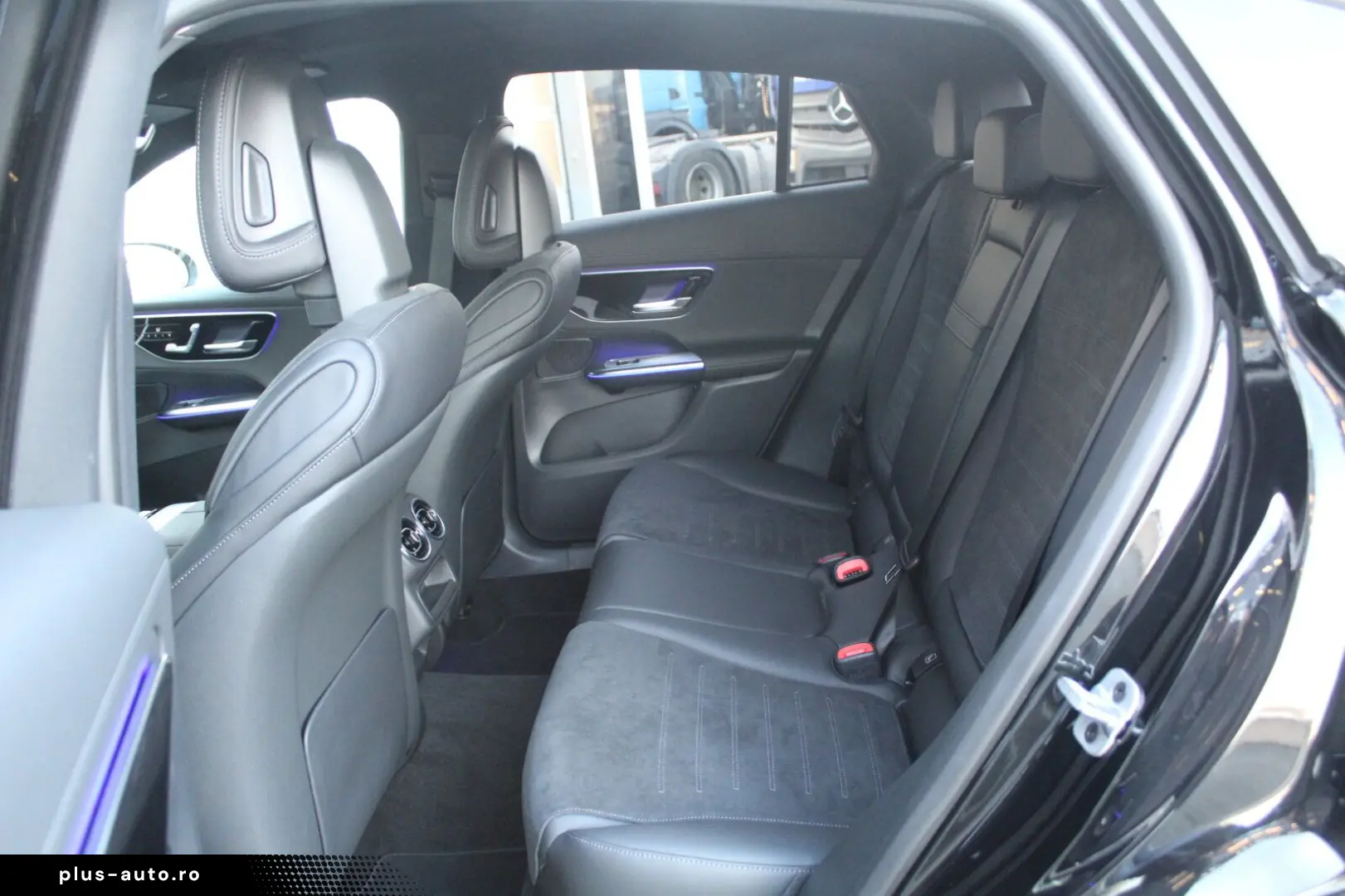 MERCEDES-BENZ GLC 300 4M Coupé AMG AHK PANO LED KAME&hellip;