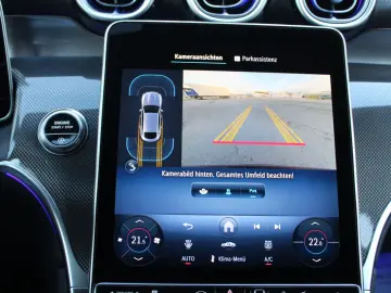 MERCEDES-BENZ GLC 300 4M Coupé AMG AHK PANO LED KAME&hellip;