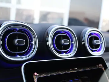 MERCEDES-BENZ GLC 300 4M Coupé AMG AHK PANO LED KAME&hellip;