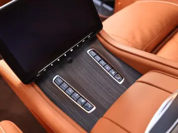 Mercedes-Benz V 300 d 4MATIC Extralong   Airmatic