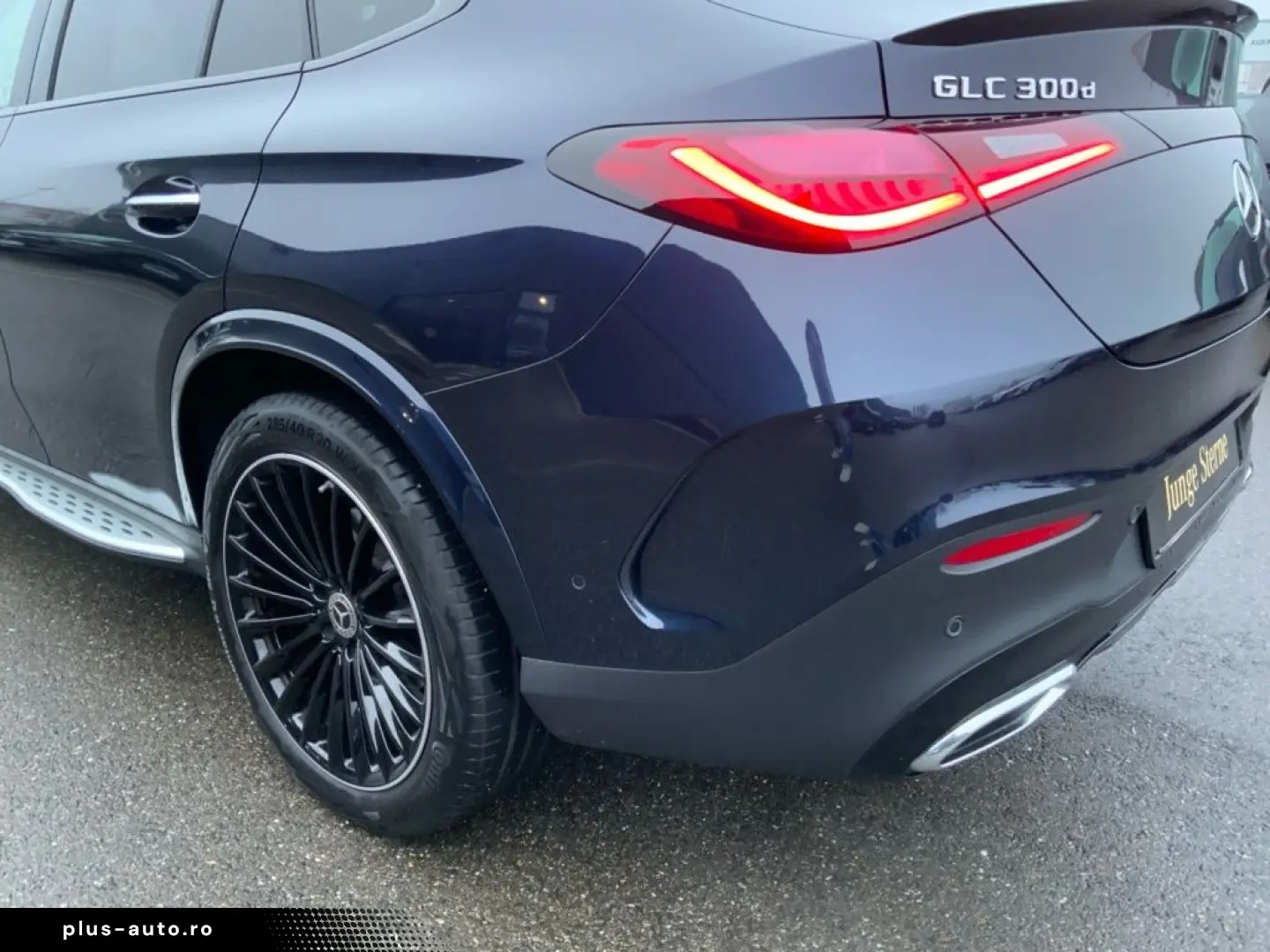 MERCEDES-BENZ GLC 300 d 4M Coupé AMG PANO DISTR LUFT&hellip;