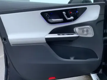 MERCEDES-BENZ GLC 300 d 4M Coupé AMG PANO DISTR LUFT&hellip;