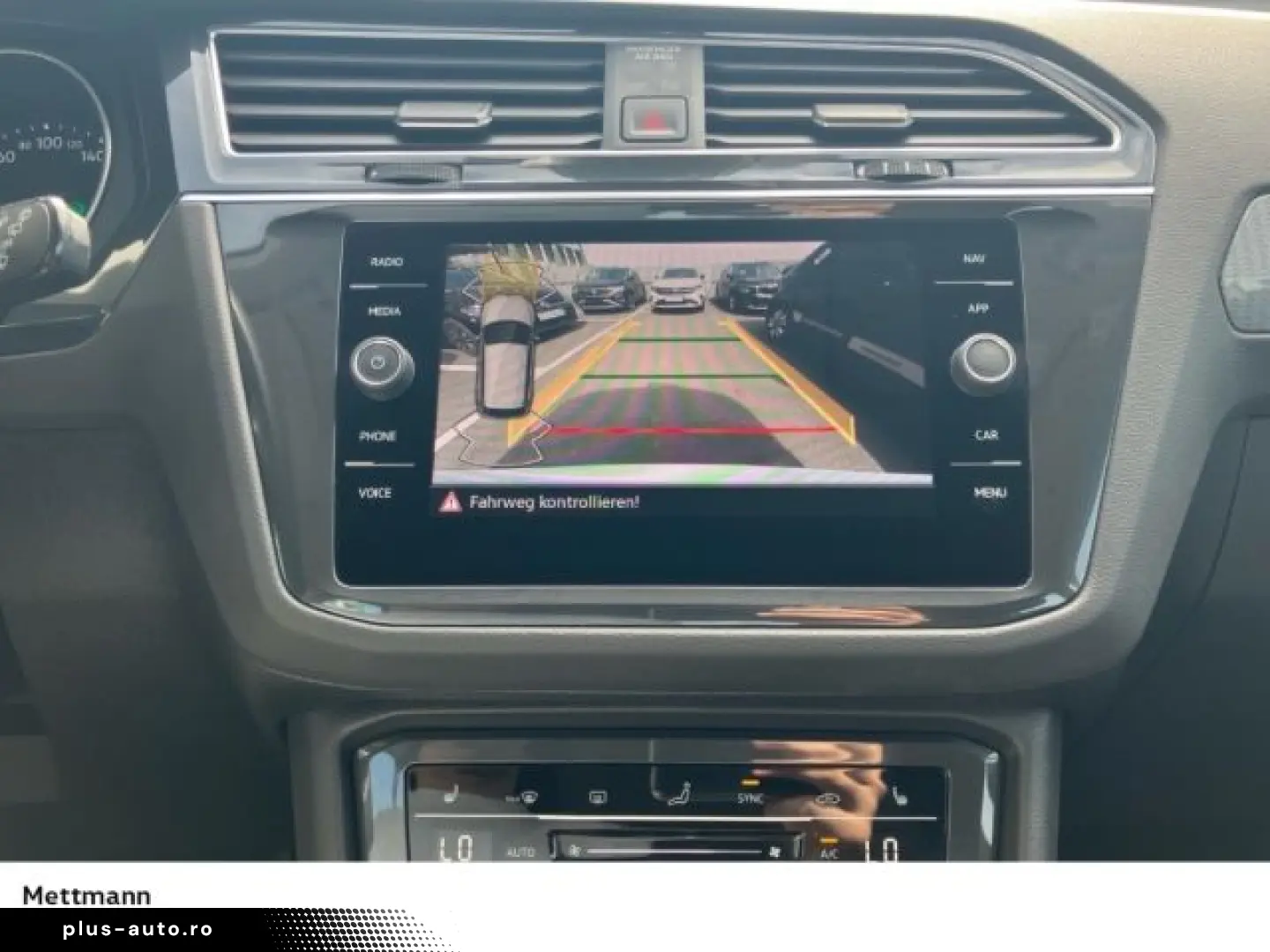 VW Tiguan 2.0 TDI Life DSG LED NAVI AHK KAMERA SHZ