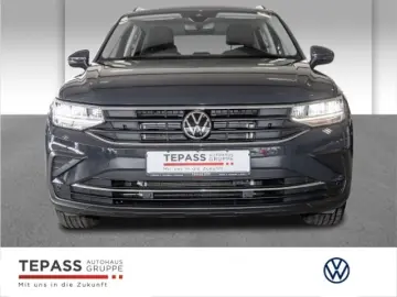 VW Tiguan 1.5 TSI DSG Life LED NAVI KLIMA GJR