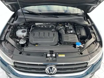 VW Tiguan  Life 2.0 TDI DSG AHK LED NAVI KLIMA