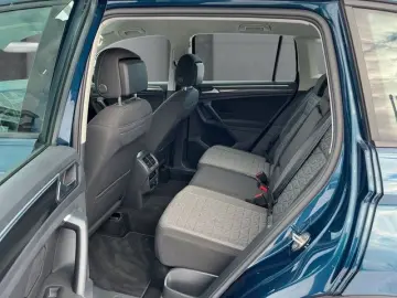 VW Tiguan  Life 2.0 TDI DSG AHK LED NAVI KLIMA