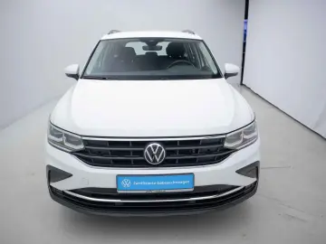 VW Tiguan 2.0 TSI Life 4Motion APP ACC NAV AHK MFL