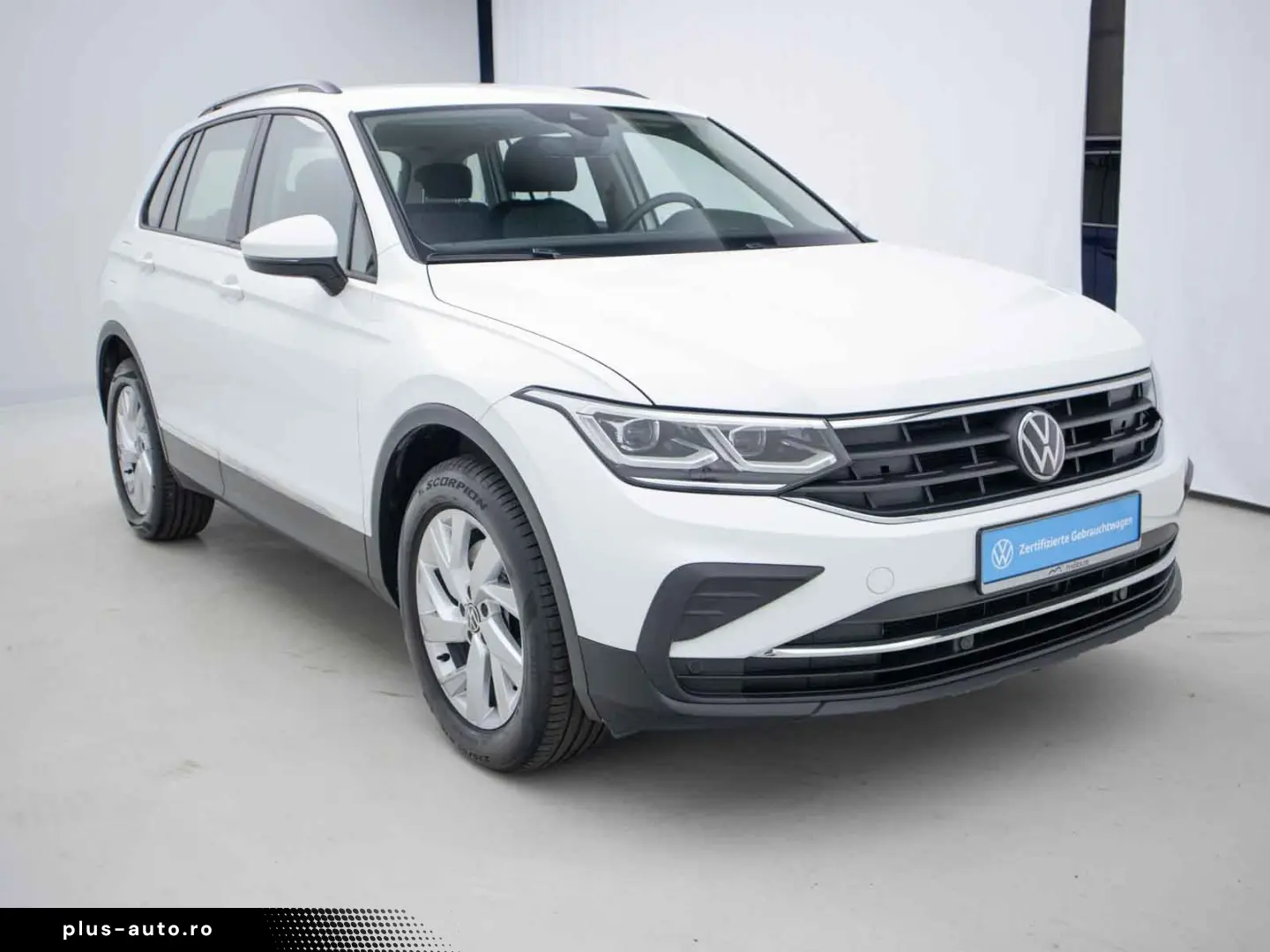VW Tiguan 2.0 TSI Life 4Motion APP ACC NAV AHK MFL
