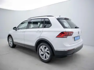 VW Tiguan 2.0 TSI Life 4Motion APP ACC NAV AHK MFL